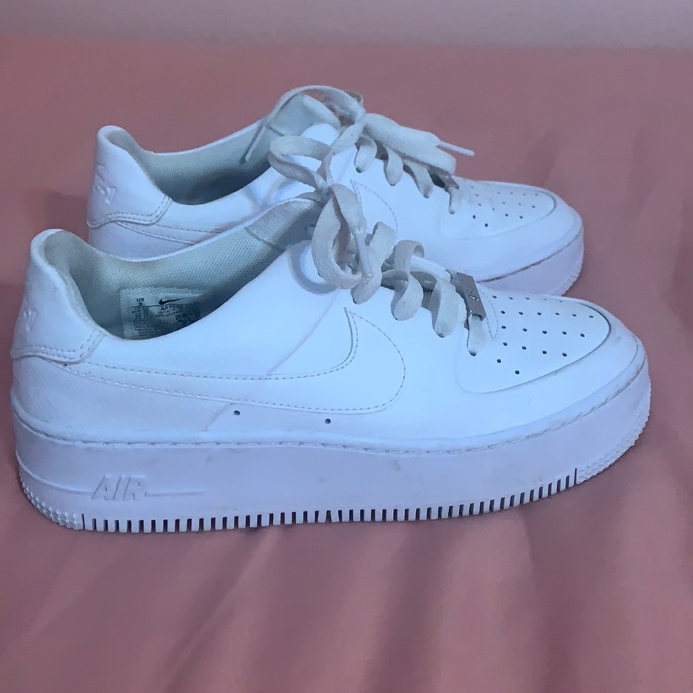 Nike Air Force 1 Sage Low Size 8